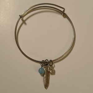 Leaf Beaded Rhinestone Jewel Charm Nature Theme Silver Tone Slip On Bracelet